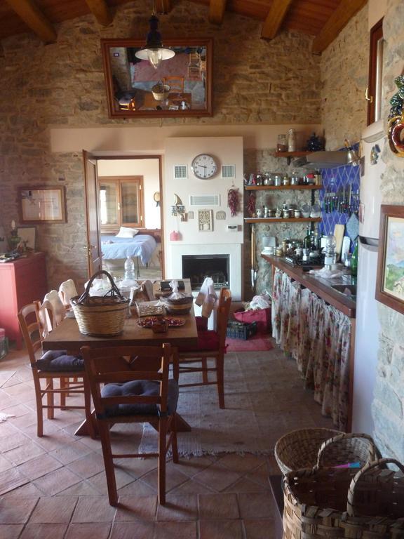 Rocca Del Vento Bed & Breakfast San Pantaleone Ngoại thất bức ảnh