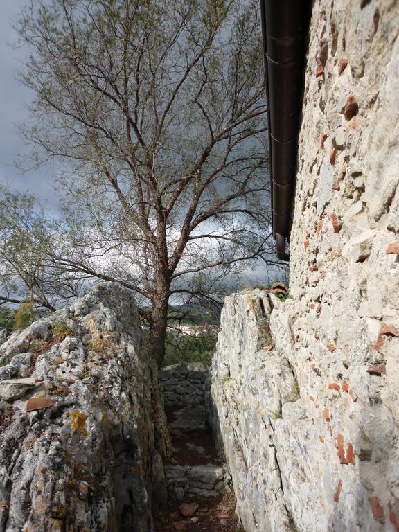 Rocca Del Vento Bed & Breakfast San Pantaleone Phòng bức ảnh