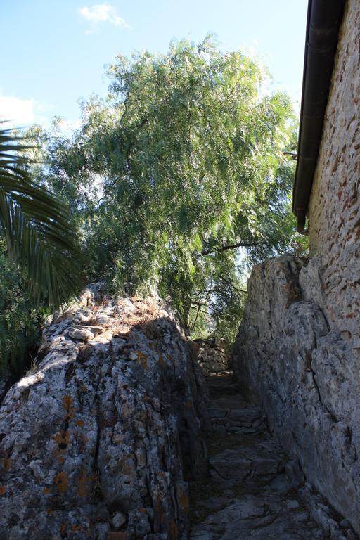 Rocca Del Vento Bed & Breakfast San Pantaleone Ngoại thất bức ảnh