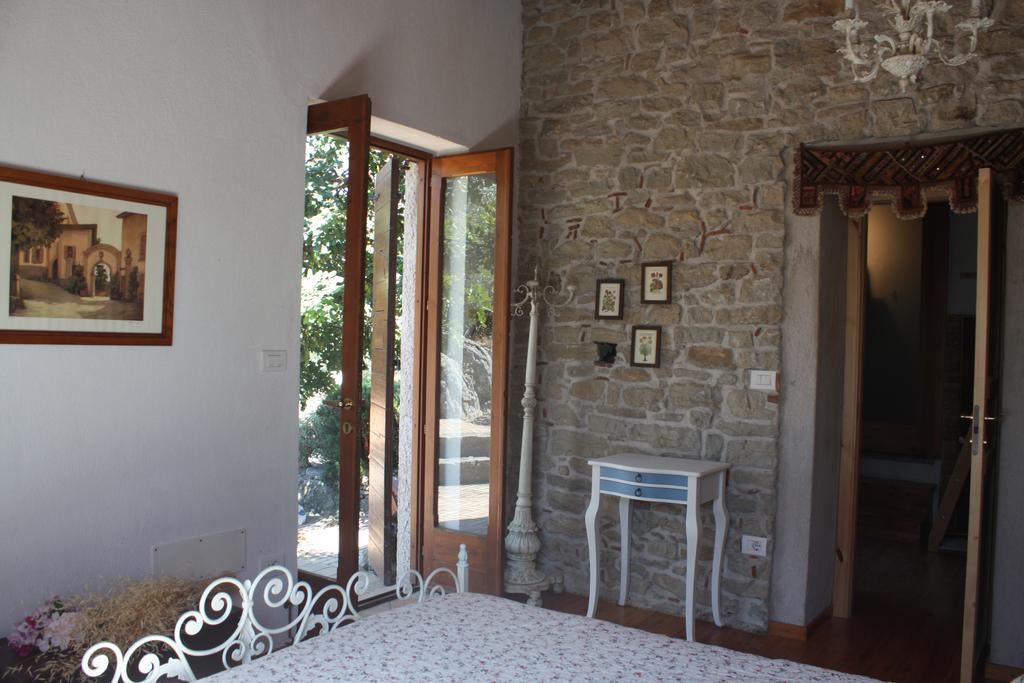 Rocca Del Vento Bed & Breakfast San Pantaleone Ngoại thất bức ảnh