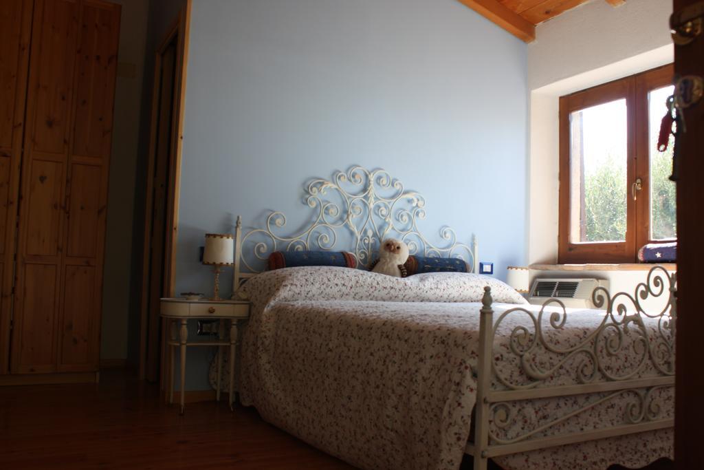 Rocca Del Vento Bed & Breakfast San Pantaleone Ngoại thất bức ảnh